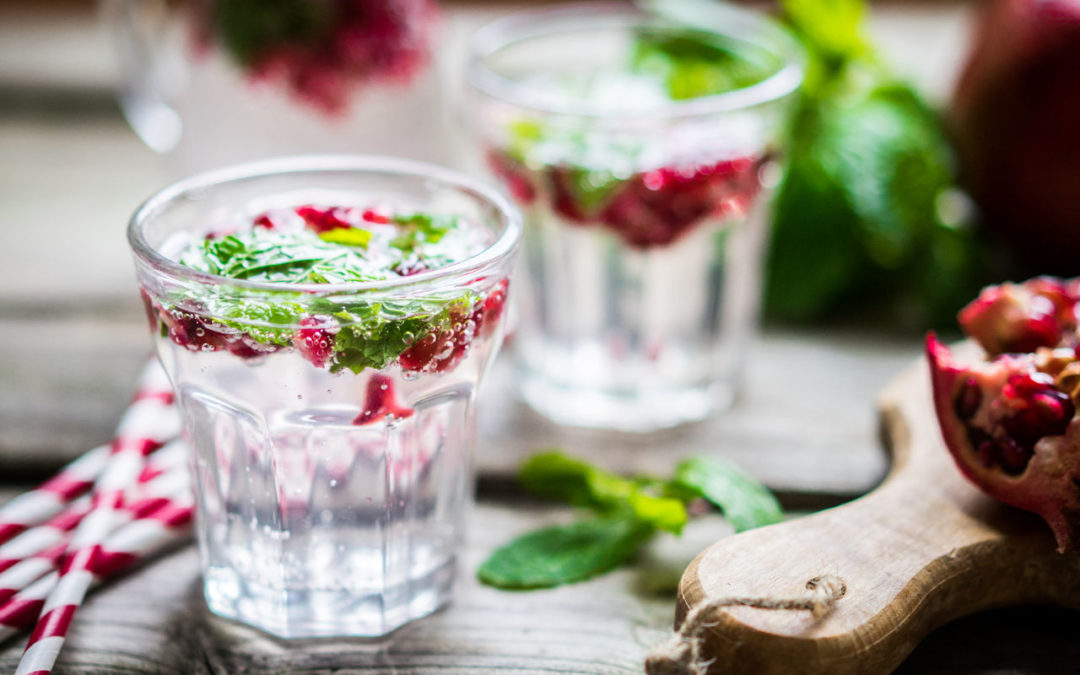 Easy. Healthy. Delicious. Drinks